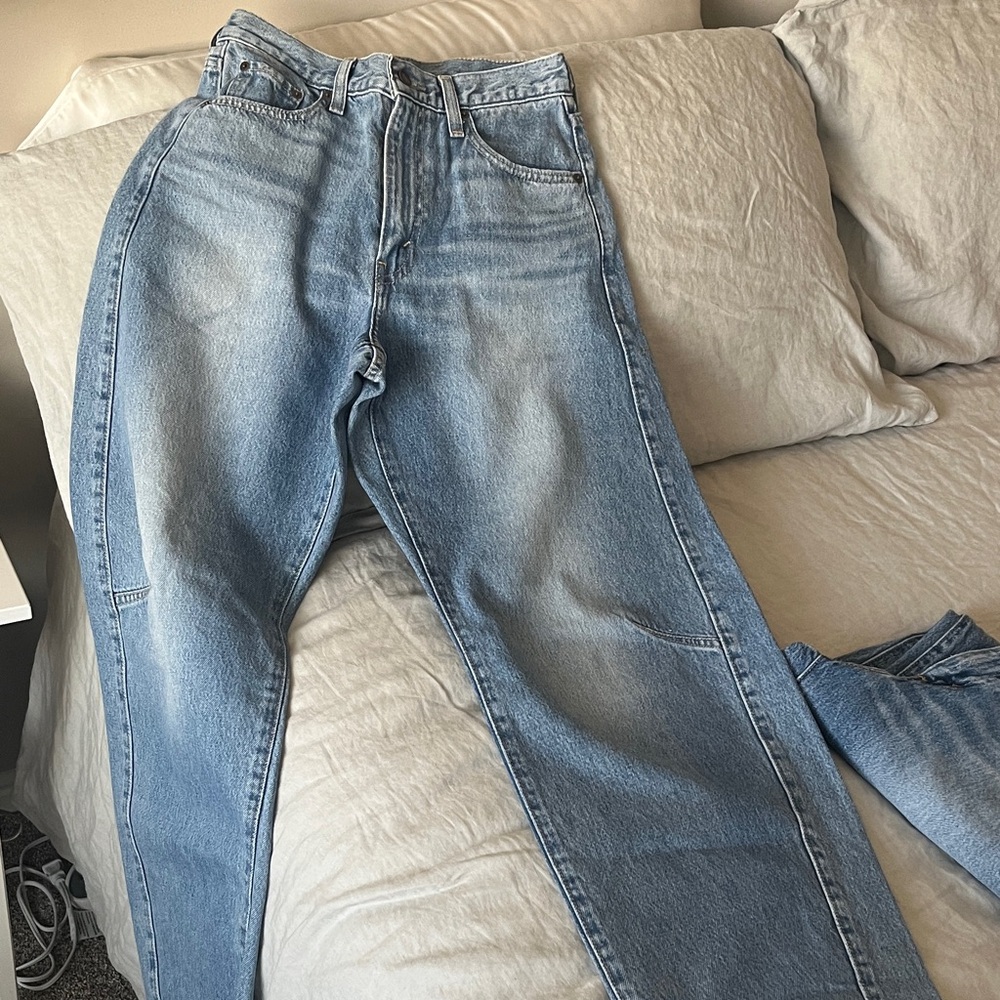 Levi's Light Blue Cinched Barrel Women Jeans